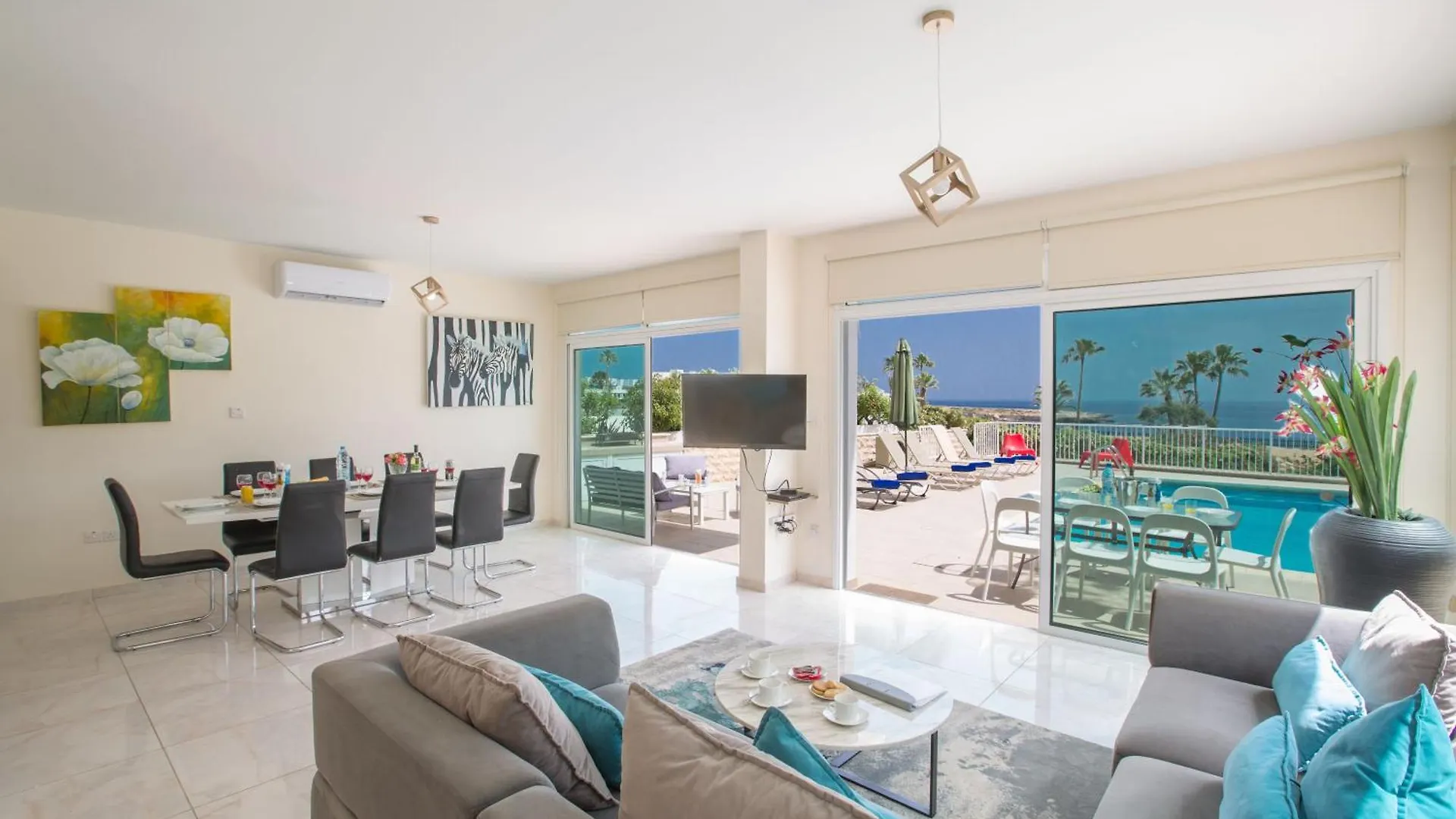 Schoene Villa Direkt Am Meer 普罗塔拉斯 度假居