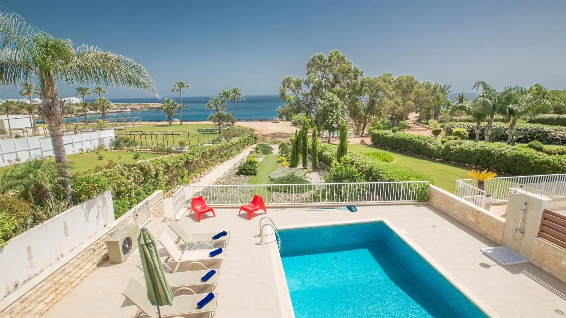 度假居 Schoene Villa Direkt Am Meer 普罗塔拉斯